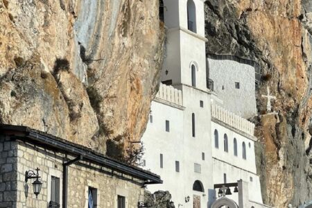 Preminuo monah iz manastira Ostrog